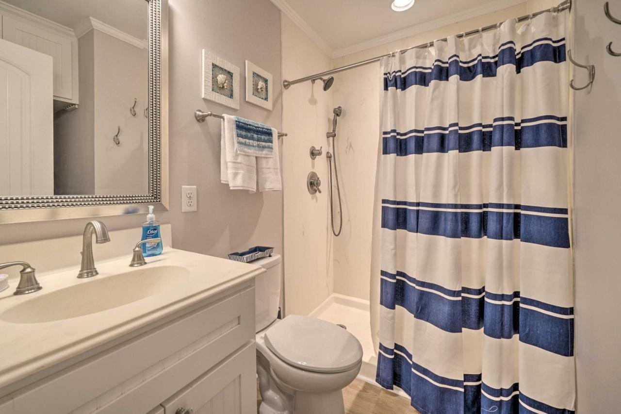 Beachfront Condo With Unobstructed Ocean Views! Oak Island Exterior photo